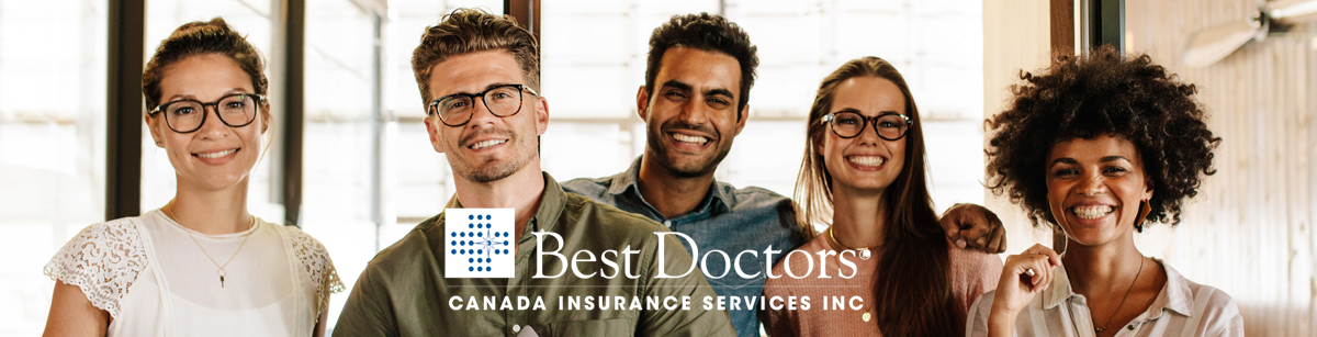 Une grande image de personnes souriantes avec le logo Best Doctors Une grande image de personnes souriantes avec le logo Best Doctors